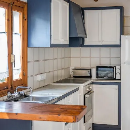 Holiday home 8 *
