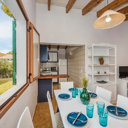 Holiday home 8 *